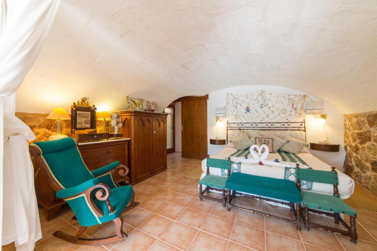 Country house Finca Son Brondo