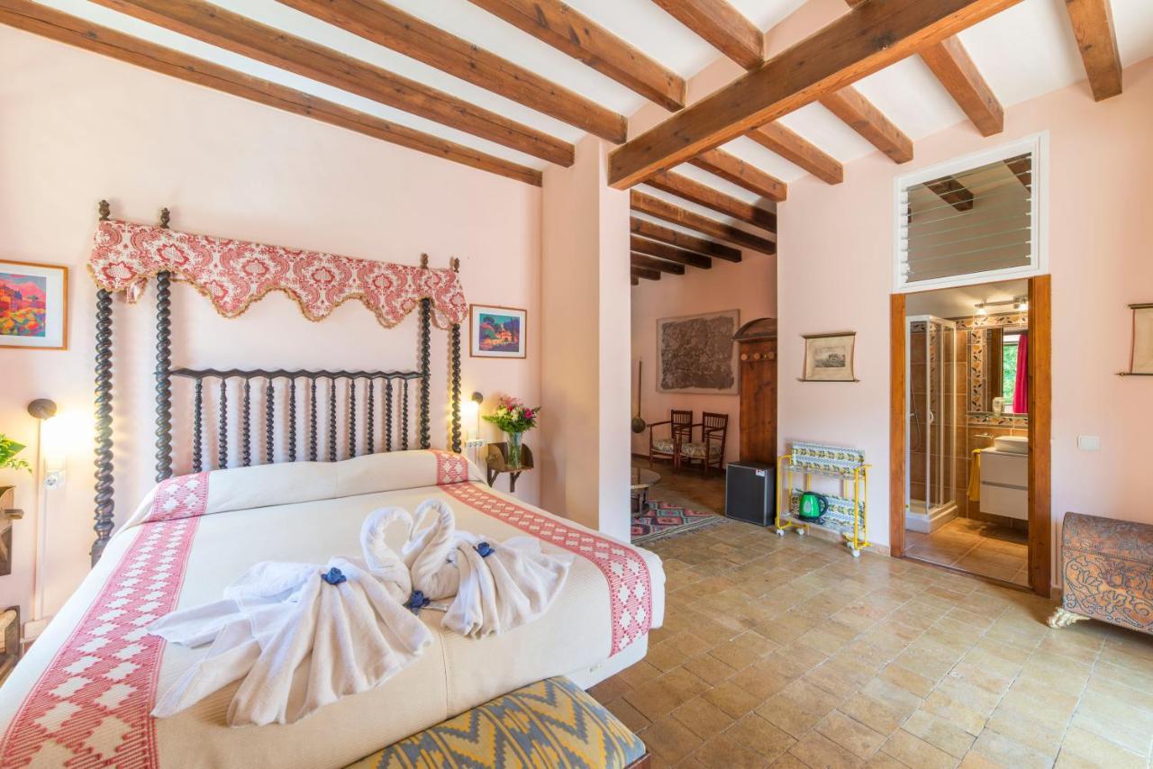 Country house Finca Son Brondo *
